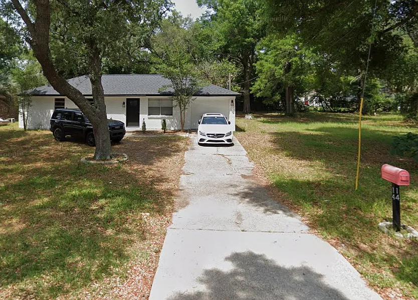 3 bed, 1050 sqft, $2,000 — Photo 1
