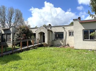 806 Railroad Ave, Myrtle Point, OR