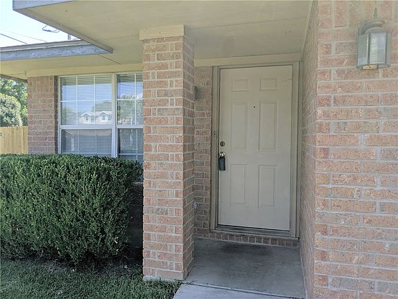 2nd image of 2304 Smith Branch Blvd APT B