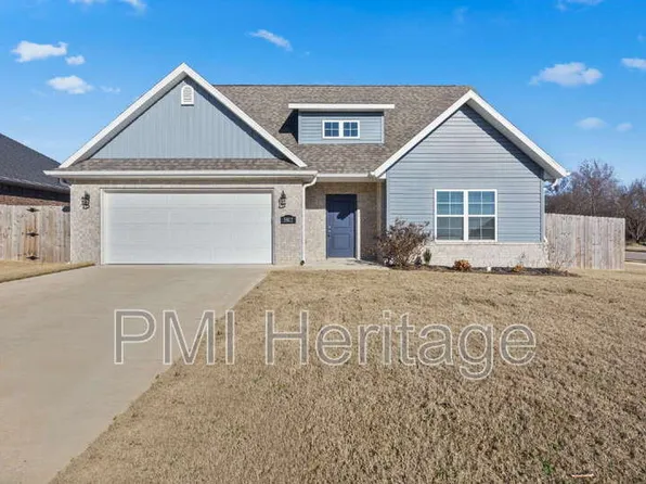 5802 Teppee Ave, Maumelle, AR 72113