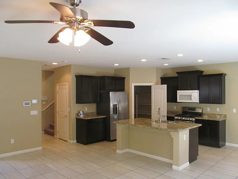 3711 Gilmore Creek St — Photo 5