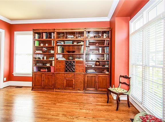 4th image of 6844 Thornton Oaks Ct