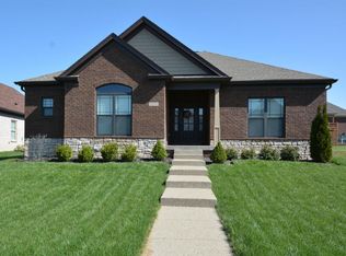 1050 Champions Cir, Simpsonville, KY