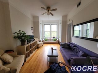 856 W Roscoe St #3, Chicago, IL 60657