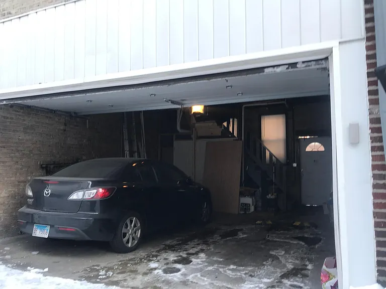 3102 N Southport Ave #CH — Photo 12