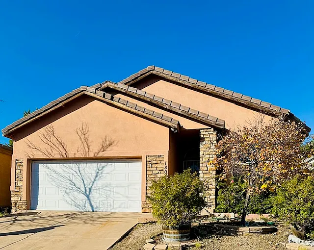 1804 Ryan Ct