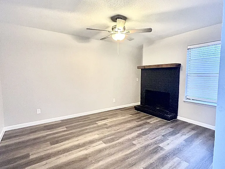 Athens Townhomes — Photo 68
