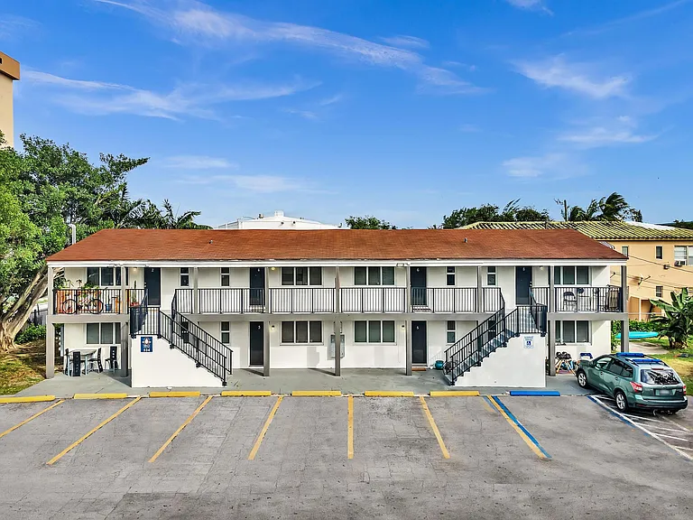 Building 534 Exterior