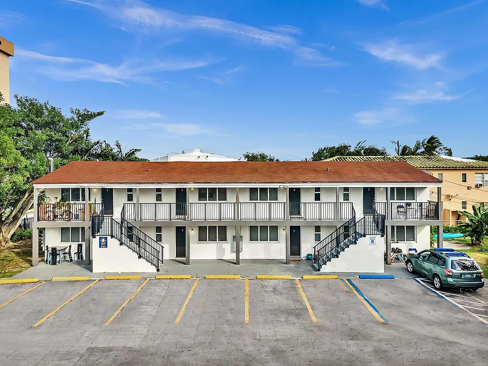 Building 534 Exterior