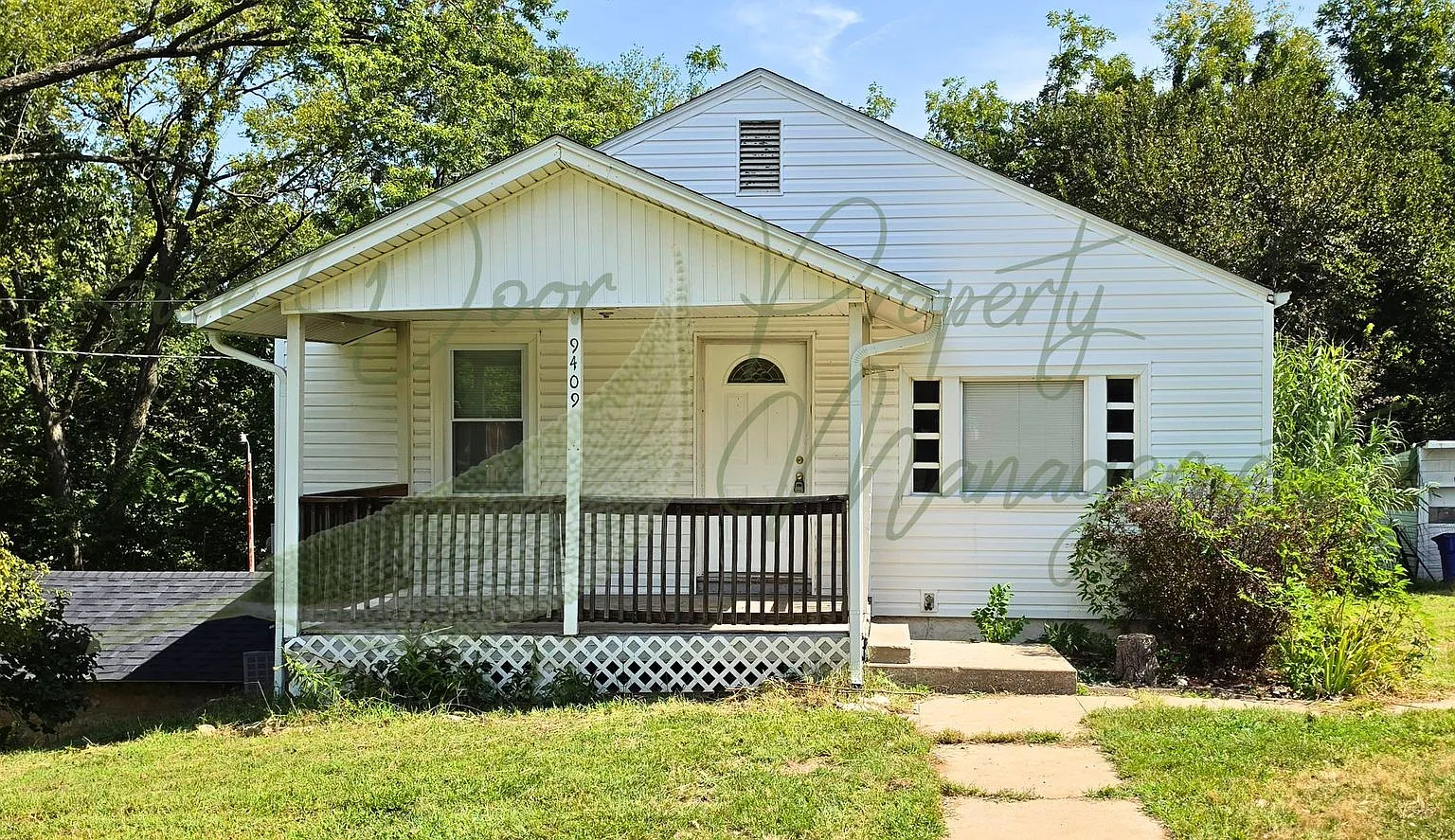 Charming 3-Bedroom In Independence — Photo 3