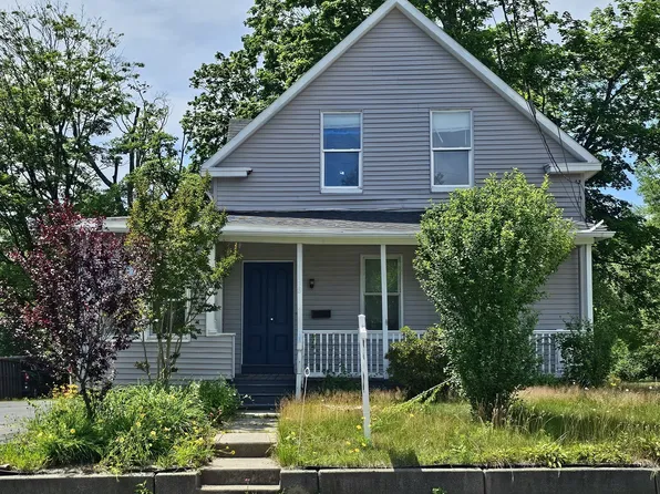 75 Clifford St, Taunton, MA 02780