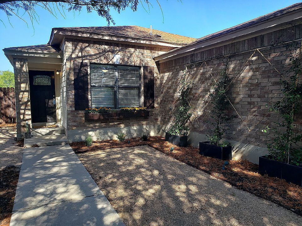 1st image of 130 Plum Path