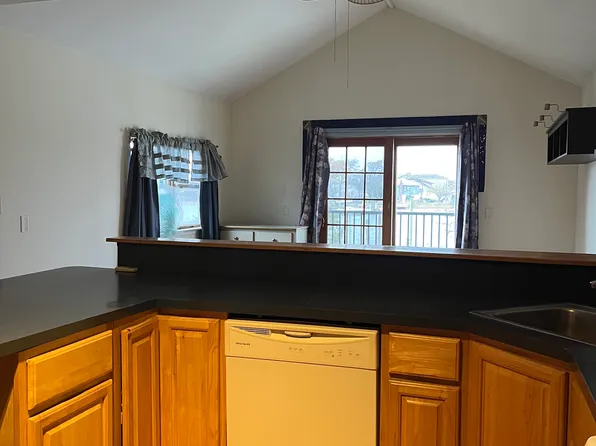 99-65 165th Avenue image 7 of 21