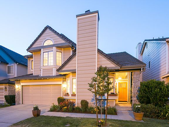 5th image of 221 Bradbury Ln