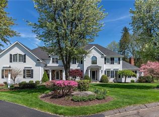 15 Michelle Ln, Avon, CT 06001