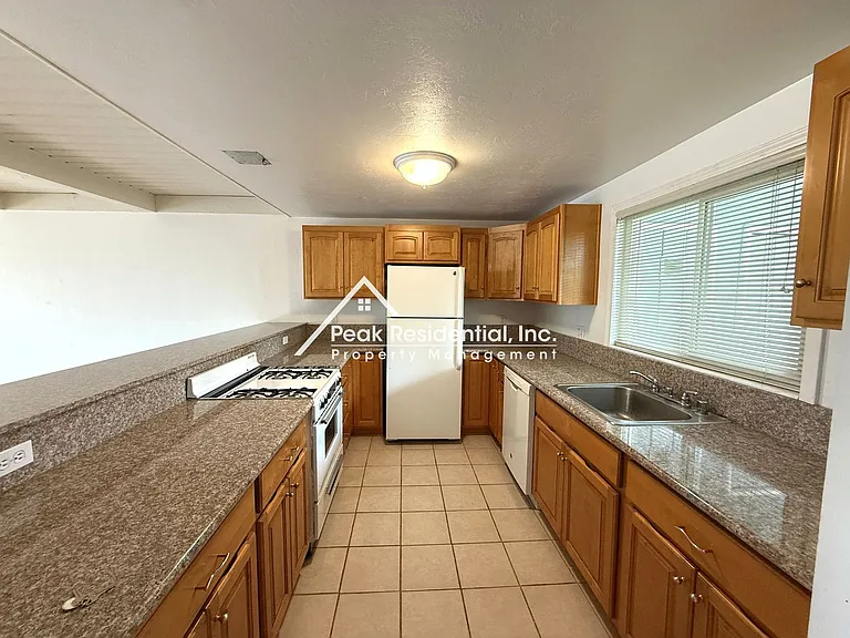 2815 Santa Paula Ct — Photo 8