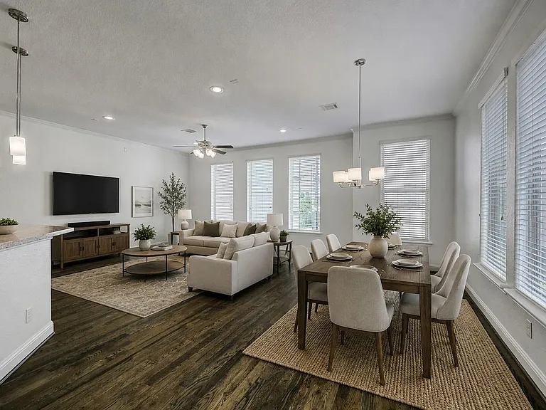 1518 Birdsall St #C — Photo 2
