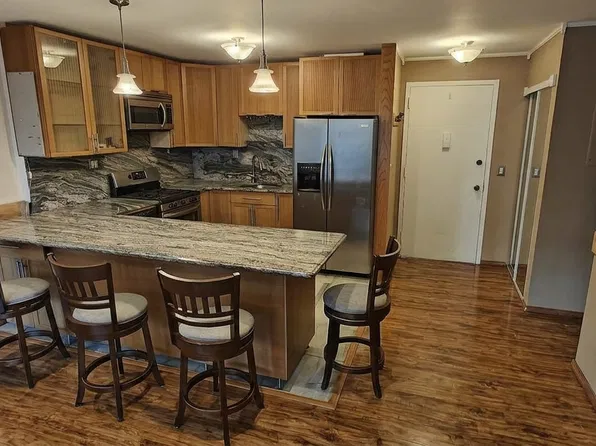 6 New Ln, Staten Island, NY