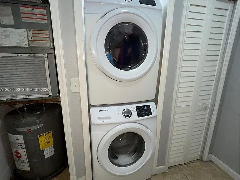 2903 SE 17th Ave #110 — Photo 9