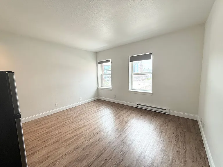 Mayn Suites — Photo 8