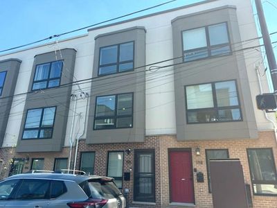 196 W Oxford St, Philadelphia, PA, 19122
