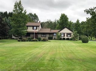 6255 E Middletown Rd, New Middletown, OH 44442