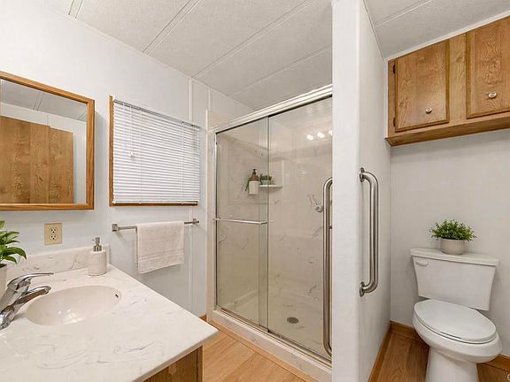 4th image of 11949 Riverside Dr Space 133