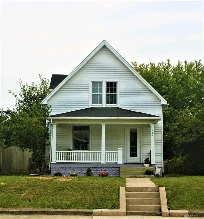 354 S Clairmont Ave photo 1