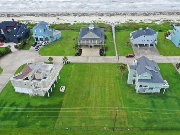 19135 Kahala Drive, Galveston, TX 77554