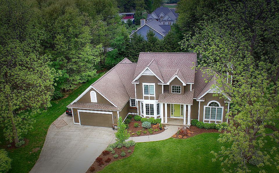 1st image of 15145 Willowwood Ct