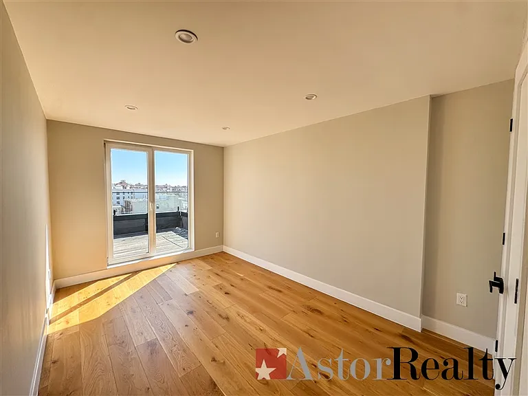 30-85 31st St #5D — Photo 17