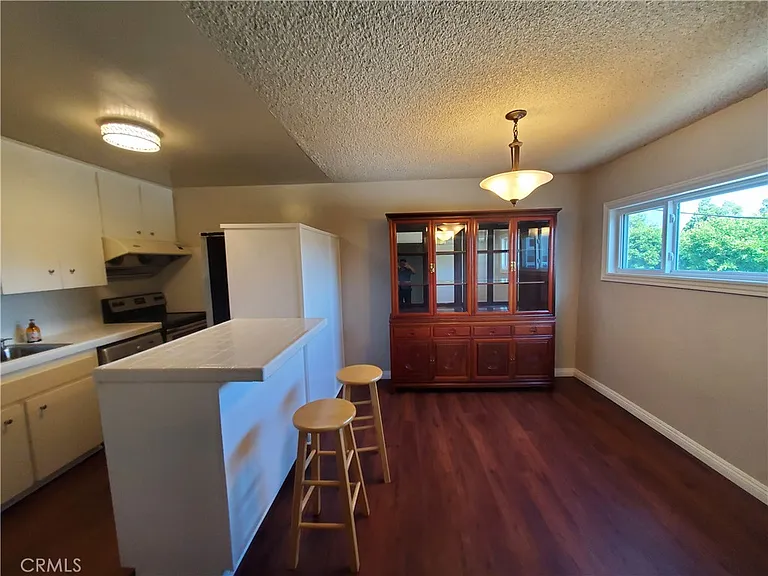 9070 Huntington Dr #6 — Photo 4