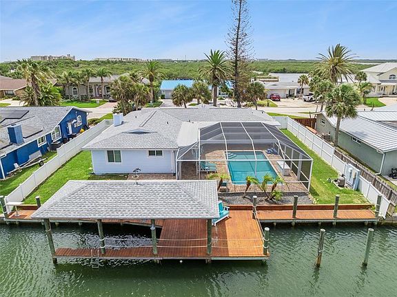 3rd image of 106 Anchor Dr