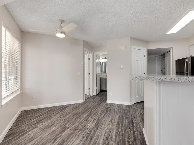 13873 E Lehigh Ave #D — Photo 23