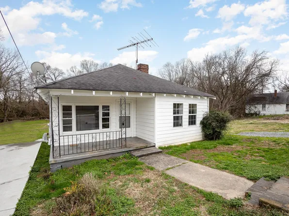 1121 Old Plank Rd, Salisbury, NC 28144