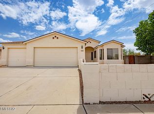 7916 E Shimmering Way, Tucson, AZ 85730