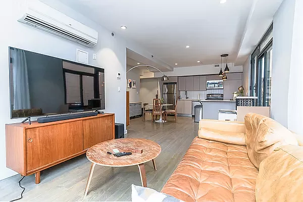 Rented by MySpaceNYC | media 17