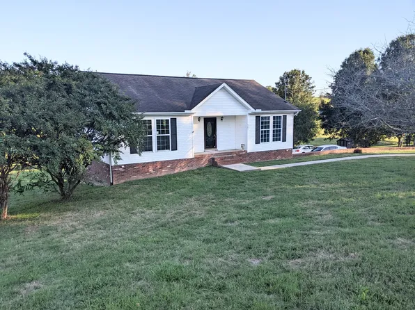 905 Franklin Rd, Charlotte, TN 37036