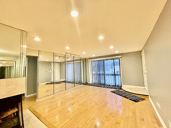 5th image of 91 Olesen Dr APT 2N