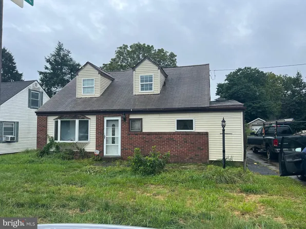 2628 Hemlock St, Philadelphia, PA 19116