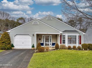 32 Sleepy Hollow Dr, Brick, NJ