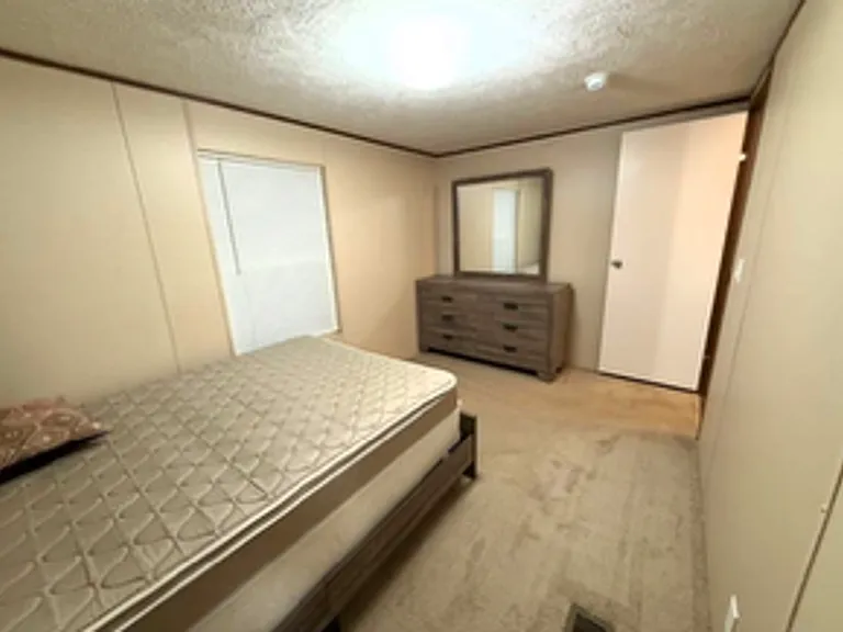 6953 Providence Church Rd — Photo 5