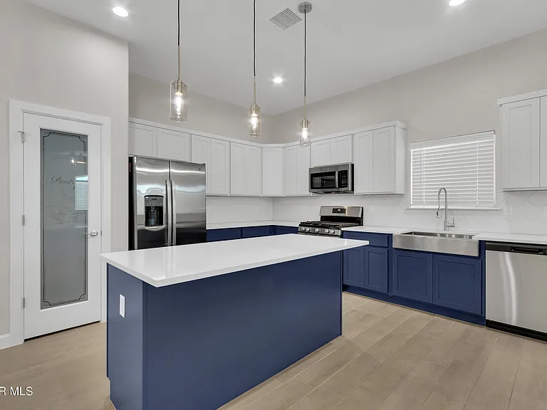 13931 Sky Harbor Ave — Photo 9