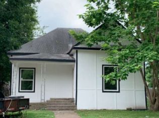 522 E Woodard St, Denison, TX 75021