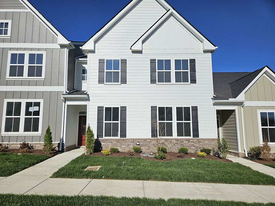 1st image of 419 W Stonehaus Xing #15