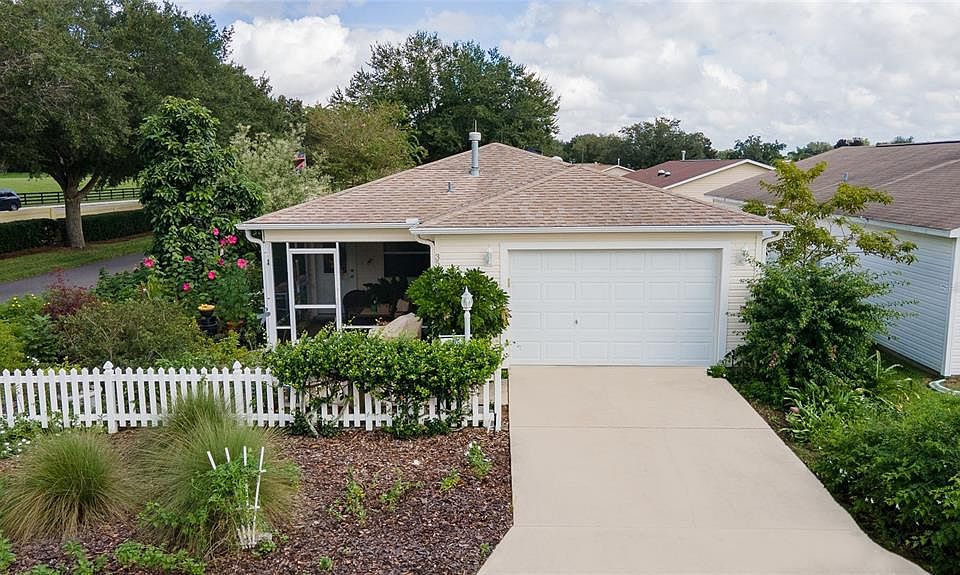 1st image of 3580 Amelia Ave