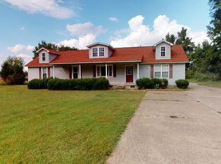 772 Cobb Rd, Newbern, TN 38059