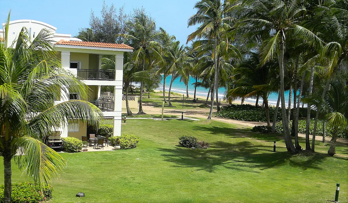 Building Photo - A8 Continental Beach Rst