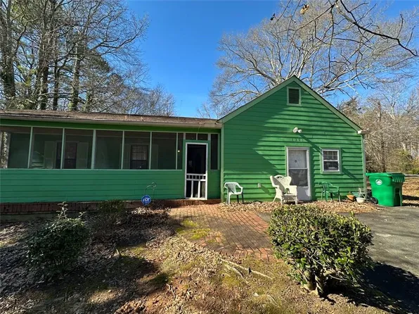 1397 Bentley Woods Trl, Lithonia, GA 30058