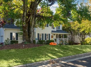 305 Averroe Dr, Apex, NC 27502